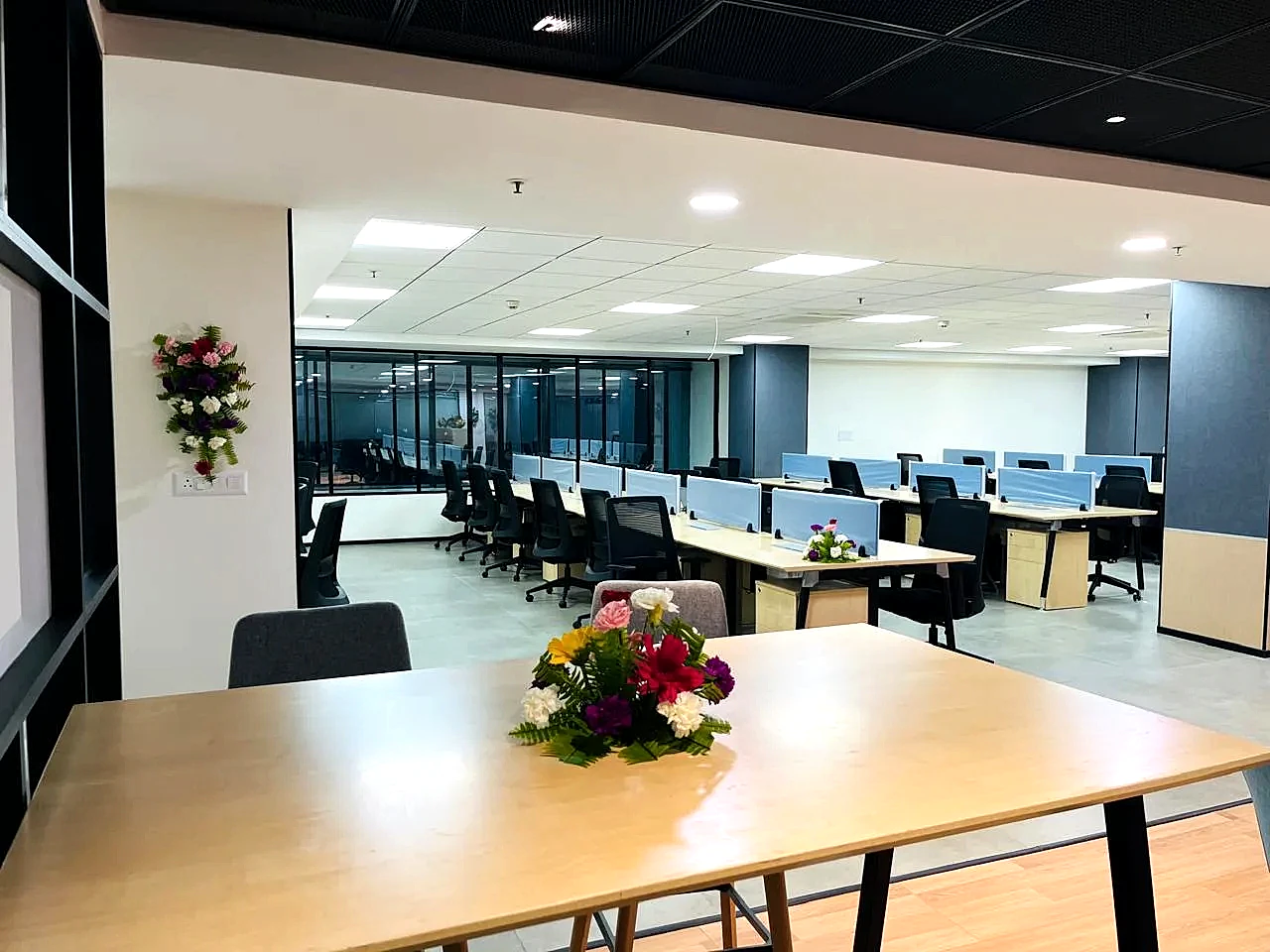 TVS installed workplace — detail 3